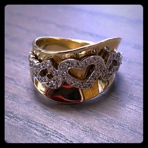 14K diamond heard ring